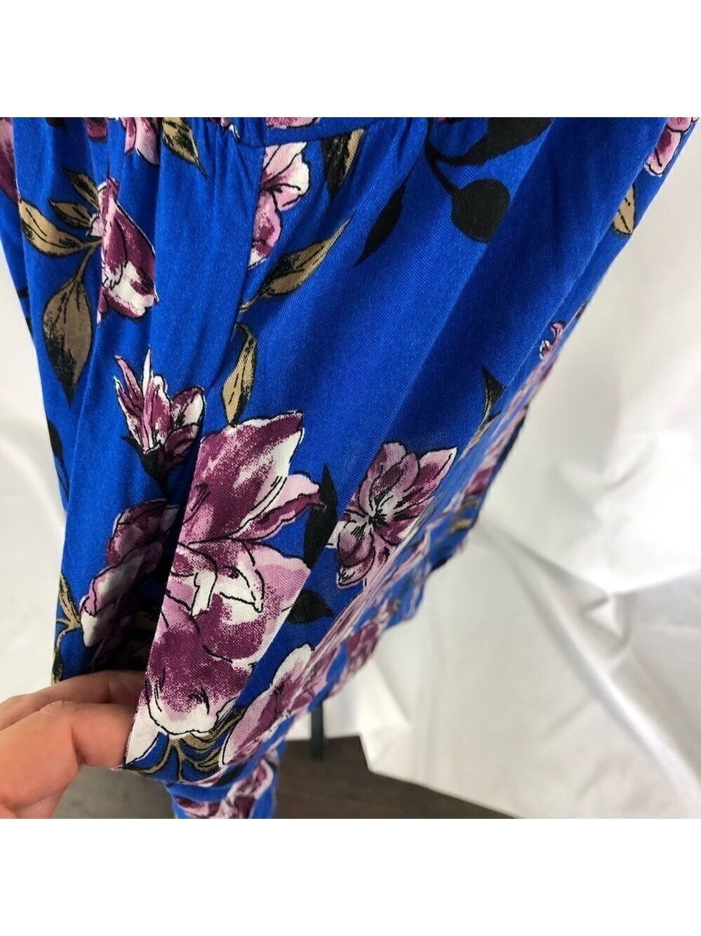 Band Of Gypsies Floral Button Fit & Flare Dress - Picture 5 of 9